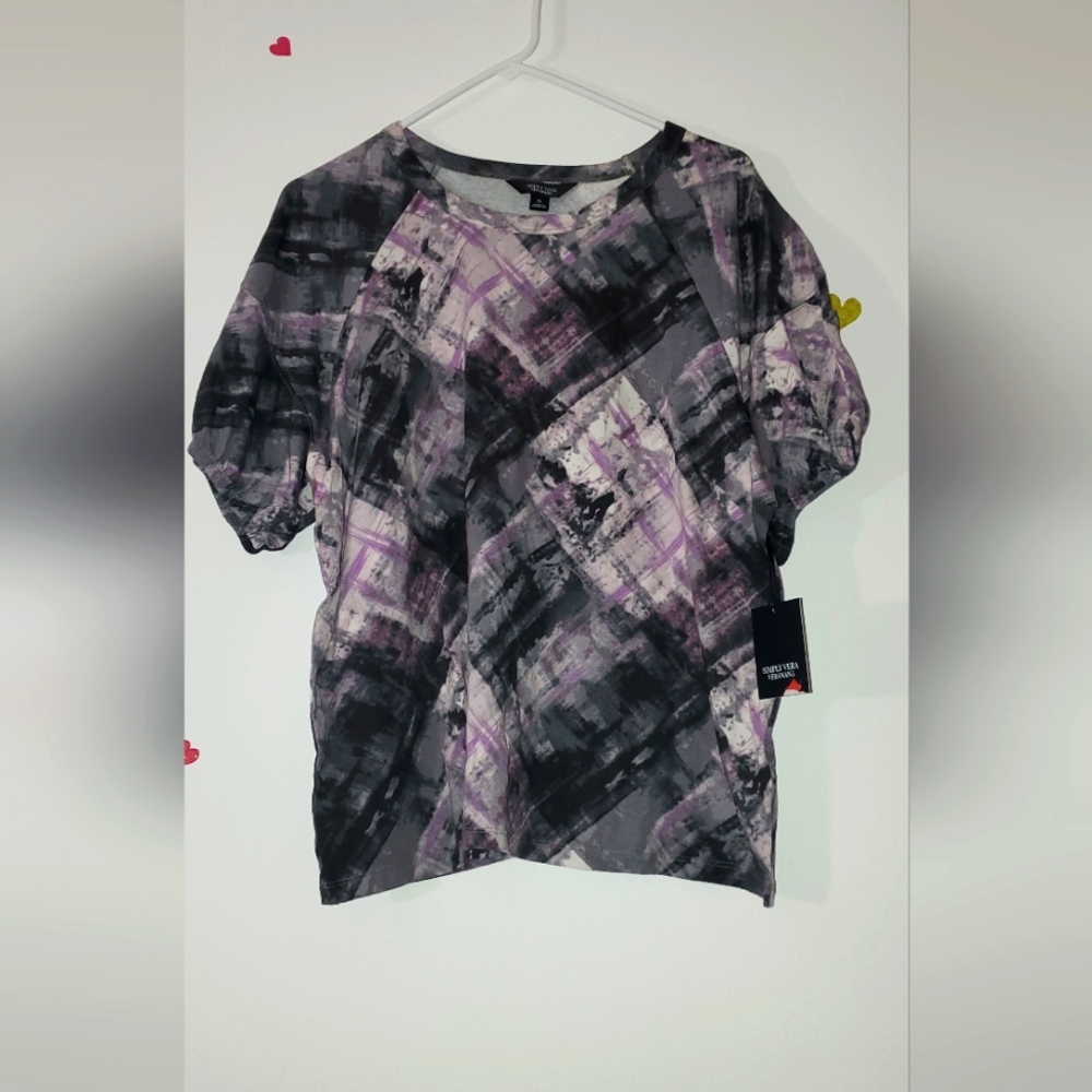 SimplyVera puff tee